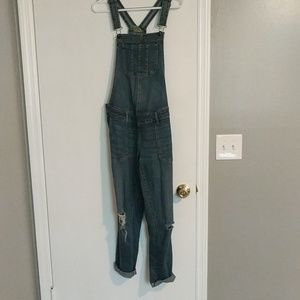 Maternity overalls